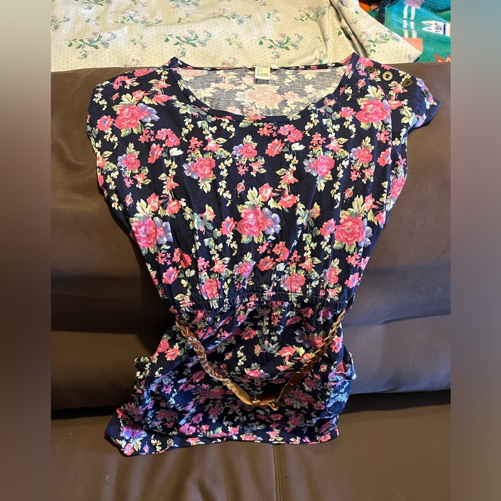 Forever 21 Floral Dress w/ Belt